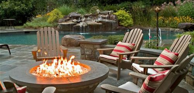 Tips to Build a Backyard Fireplace